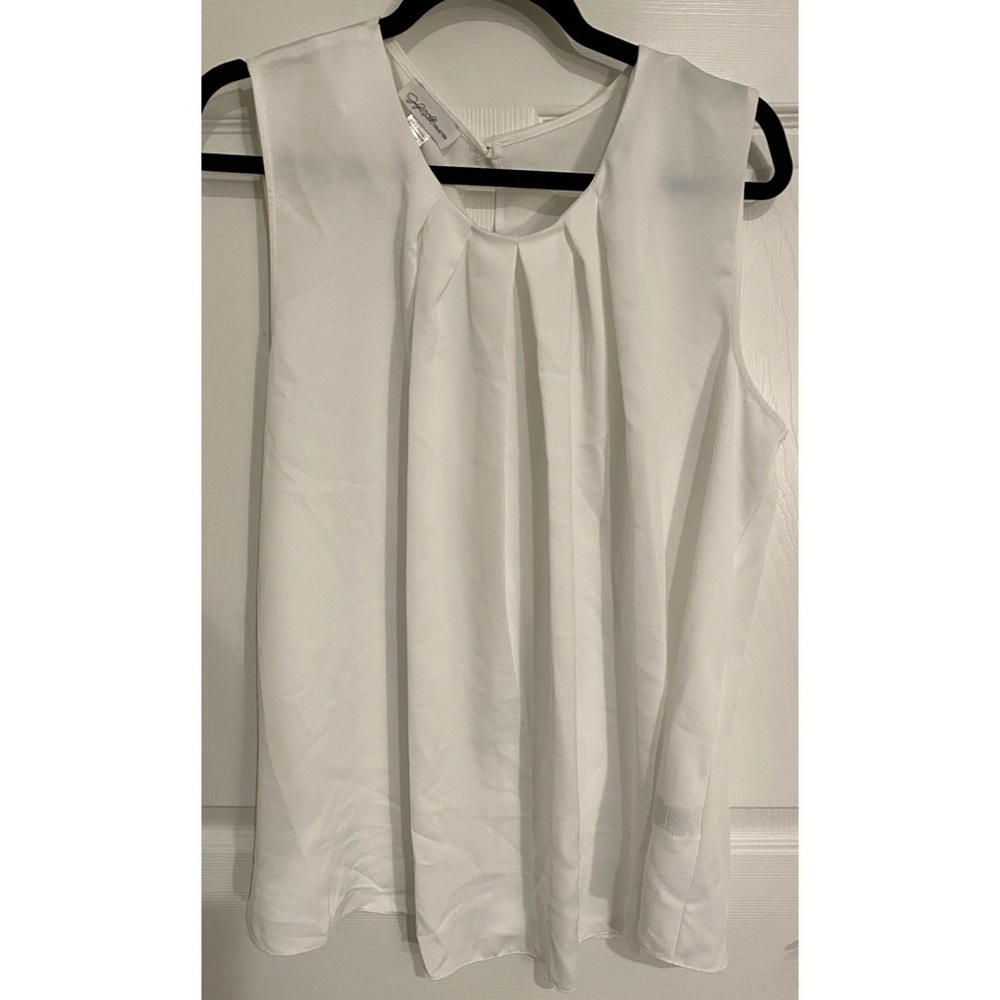 Plus Size Top​​​​​​​​​​​​